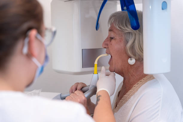 Best Emergency Dental Extractions in Edgemont Park, MI